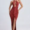 Robe longue à dos nu et découpes « Margot » avec détails métalliques, couleur brun auburn Robe longue à dos nu et découpes « Margot » avec détails métalliques, couleur brun auburn
