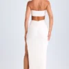 Robe longue à dos nu et fronces Kalyani, couleur blanche Robe longue à dos nu et fronces Kalyani, couleur blanche