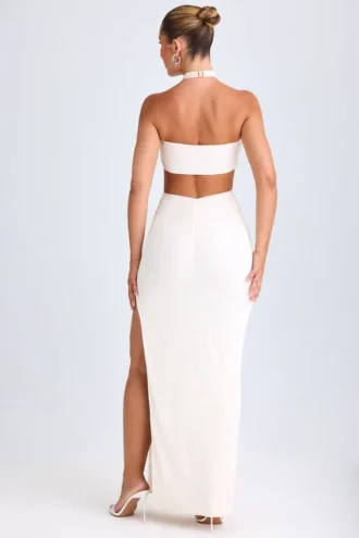 Robe longue à dos nu et fronces Kalyani, couleur blanche