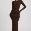 Robe longue dos nu froncée Regine en modal, couleur chocolat Robe longue dos nu froncée Regine en modal, couleur chocolat