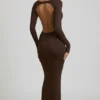 Robe longue dos nu froncée Regine en modal, couleur chocolat Robe longue dos nu froncée Regine en modal, couleur chocolat