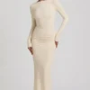 Robe longue dos nu froncée Regine en modal, couleur ivoire Robe longue dos nu froncée Regine en modal, couleur ivoire
