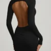Robe longue dos nu froncée Regine en modal, couleur noire Robe longue dos nu froncée Regine en modal, couleur noire