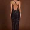 Robe longue à dos nu ornée « Luserna » en imprimé serpent violet