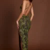 Robe longue à dos nu ornée Luserna en serpent vert Robe longue à dos nu ornée Luserna en serpent vert