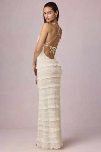 Robe longue dos nu à volants et col licou Tove, couleur ivoire