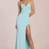 Robe longue Elanora à col en V profond, couleur aqua pâle Robe longue Elanora à col en V profond, couleur aqua pâle