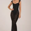 Robe longue Elisa à encolure en cœur, en noir Robe longue Elisa à encolure en cœur, en noir