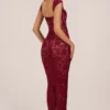 Robe longue Elisa à encolure en cœur, rouge cerise Robe longue Elisa à encolure en cœur, rouge cerise