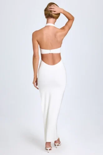 Robe longue Elisana à encolure dos nu et bordure en dentelle, en modal, couleur blanche