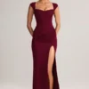Robe longue Elva en modal à encolure en cœur et taille drapée, couleur vin Robe longue Elva en modal à encolure en cœur et taille drapée, couleur vin