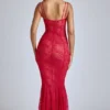 Robe longue en dentelle transparente à traîne en V, couleur rouge cerise Robe longue en dentelle transparente à traîne en V, couleur rouge cerise