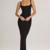 Robe longue à encolure carrée Soreia en modal noir Robe longue à encolure carrée Soreia en modal noir