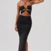 Robe longue à encolure dos nu et découpes Oceane, couleur noire Robe longue à encolure dos nu et découpes Oceane, couleur noire