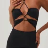 Robe longue à encolure dos nu et découpes Oceane, couleur noire Robe longue à encolure dos nu et découpes Oceane, couleur noire