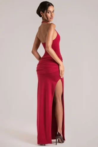Robe longue à encolure plongeante et dos nu Oona, couleur rouge cerise