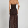 Robe longue froncée à bandeau Ersilia avec ornements Hotfix serpent Robe longue froncée à bandeau Ersilia avec ornements Hotfix serpent