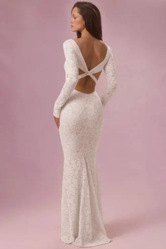 Robe longue à manches longues en dentelle Isolde, couleur ivoire