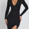 Robe longue à manches longues et décolleté plongeant Marcela en modal noir Robe longue à manches longues et décolleté plongeant Marcela en modal noir