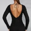 Robe longue à manches longues et dos nu ornée « Vienna » en noir Robe longue à manches longues et dos nu ornée « Vienna » en noir