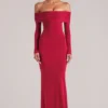 Robe longue à manches longues et épaules dénudées Depny, couleur rouge cerise Robe longue à manches longues et épaules dénudées Depny, couleur rouge cerise