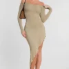 Robe longue à manches longues et épaules dénudées Roxana en mélange de modal et de cachemire, couleur taupe Robe longue à manches longues et épaules dénudées Roxana en mélange de modal et de cachemire, couleur taupe