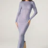 Robe longue à manches longues Yasmin ornée, couleur bleue Robe longue à manches longues Yasmin ornée, couleur bleue