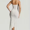 Robe longue à ourlet en pointe ornée Dole, en blanc