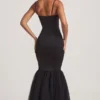 Robe longue à ourlet en tulle et queue de poisson Adelpha, en noir Robe longue à ourlet en tulle et queue de poisson Adelpha, en noir