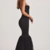 Robe longue à ourlet en tulle et queue de poisson Adelpha, en noir Robe longue à ourlet en tulle et queue de poisson Adelpha, en noir
