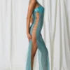 Robe longue Pacifica à découpes et détails perles, couleur turquoise Robe longue Pacifica à découpes et détails perles, couleur turquoise