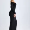 Robe longue à épaules dénudées et dos nu Honora en modal, couleur noir Robe longue à épaules dénudées et dos nu Honora en modal, couleur noir