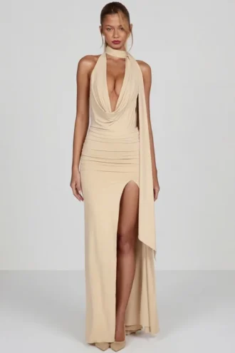 Robe longue plongeante à dos nu en jersey doux Navina, couleur Champagne
