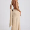 Robe longue plongeante à dos nu en jersey doux Navina, couleur Champagne Robe longue plongeante à dos nu en jersey doux Navina, couleur Champagne