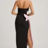Robe longue sans bretelles Angelique avec nœud, en noir Robe longue sans bretelles Angelique avec nœud, en noir