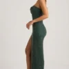 Robe longue sans bretelles à col bénitier et ornements La Rochette, vert émeraude Robe longue sans bretelles à col bénitier et ornements La Rochette, vert émeraude