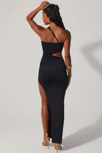 Robe longue Suvi à encolure asymétrique froncée et découpes, en noir