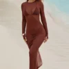 Robe longue transparente à dos nu Naura, couleur chocolat Robe longue transparente à dos nu Naura, couleur chocolat