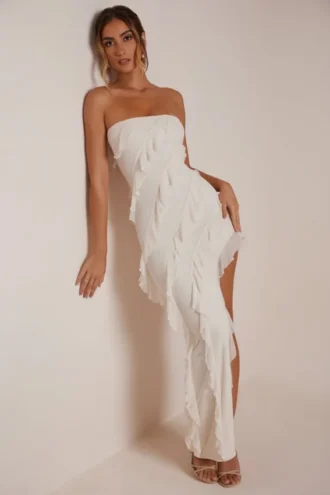 Robe longue à volants et bandeau Nevali, couleur ivoire
