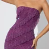 Robe longue à volants et bandeau ornée Dulce, couleur prune Robe longue à volants et bandeau ornée Dulce, couleur prune