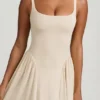 Robe mi-longue A-line en modal Aireen, couleur ivoire Robe mi-longue A-line en modal Aireen, couleur ivoire