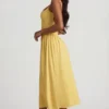 Robe mi-longue A-line en modal Aireen, jaune pastel Robe mi-longue A-line en modal Aireen, jaune pastel