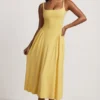 Robe mi-longue A-line en modal Aireen, jaune pastel Robe mi-longue A-line en modal Aireen, jaune pastel