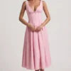Robe mi-longue A-line à nœud en broderie anglaise Saidey, rose pâle Robe mi-longue A-line à nœud en broderie anglaise Saidey, rose pâle