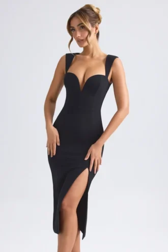 Robe mi-longue Aiko à encolure en cœur, en noir