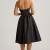 Robe mi-longue bustier Gabrielle en noir Robe mi-longue bustier Gabrielle en noir