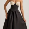 Robe mi-longue bustier Gabrielle en noir Robe mi-longue bustier Gabrielle en noir