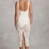Robe mi-longue Caia en bodys plongeant à dentelle transparente et bords festonnés, couleur blanche Robe mi-longue Caia en bodys plongeant à dentelle transparente et bords festonnés, couleur blanche