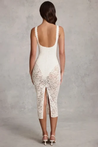 Robe mi-longue Caia en bodys plongeant à dentelle transparente et bords festonnés, couleur blanche