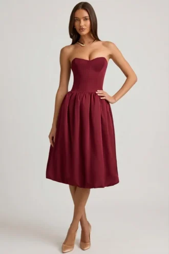 Robe mi-longue convertible à volants et nœud Gloriana, couleur rouge vin